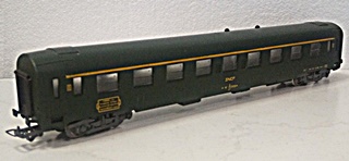 WAGON A9 TYPE YUIC TOIT VERT 1970-1972 1/87