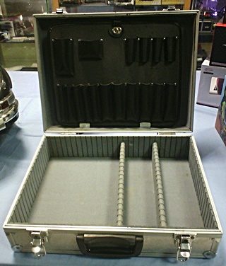 COFFRET ALU A OUTILLAGE