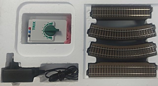 - COFFRET DIGITAL SANS LOCO ET WAGONS 1/87
