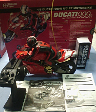 MOTO DUCATI 999 1/5 RTR ELECTRIQUE