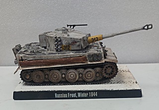 - 1/43 ALLEMAGNE TIGER I RUSSIE HIVER 1944