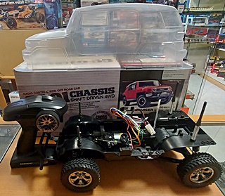 CROSS TOYOTA FJ CRUISER CC01 4WD MONTE A PEINDRE 1/10