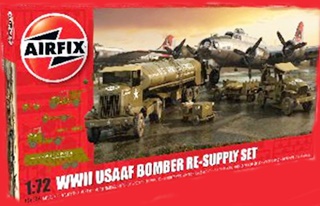 USA SET DE VEHICULES ET ACCESSOIRES USAAF WW2 1/72