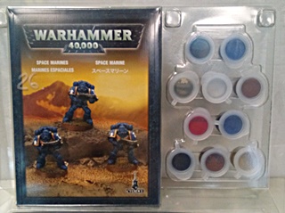 WARHAMMER 40000 SPACE MARINES