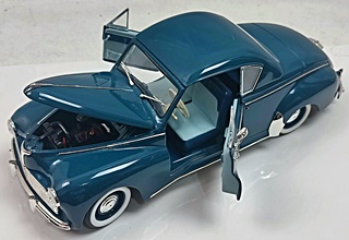 PEUGEOT 203 COUPE BLEUE 1/18