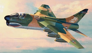 GRUMMAN A7D CORSAIR II VIETNAM 1/48