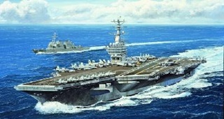 PORTE AVIONS CVN 68 NIMITZ 1/700
