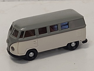 VOLKSWAGEN T1 COMBI GRIS ET BLANC 1/87